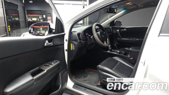 Kia Sportage 2016 — photo 10