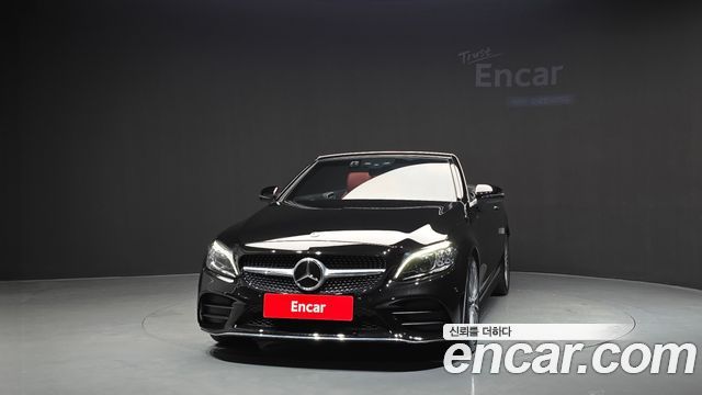 Mercedes-Benz C-Class 2023 — photo 3