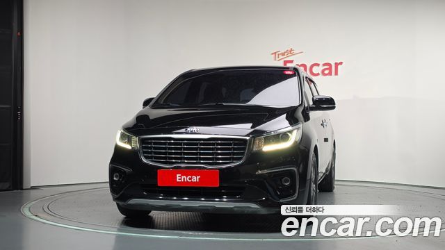 Kia Canival 2019 — photo 3