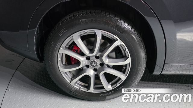 Maserati Levante 2020 — photo 5