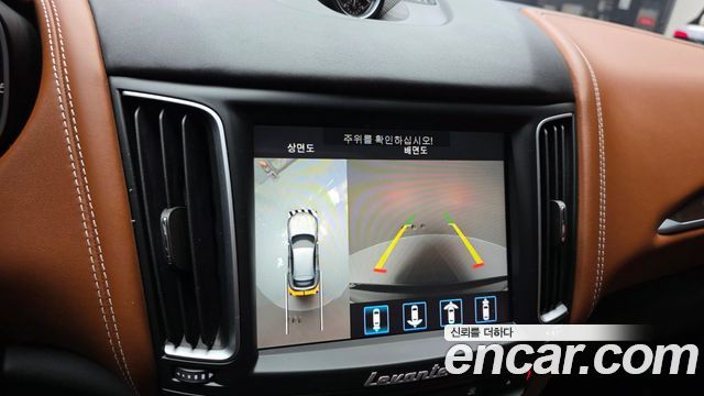 Maserati Levante 2020 — photo 21