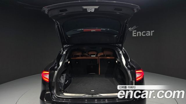 Maserati Levante 2020 — photo 26