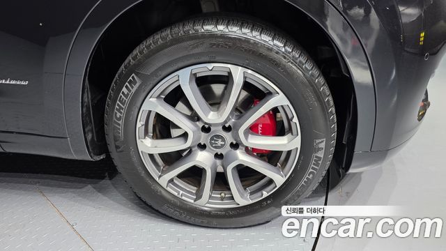 Maserati Levante 2020 — photo 7
