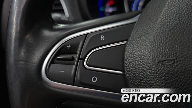 Renault Korea QM6 2021 — photo 31
