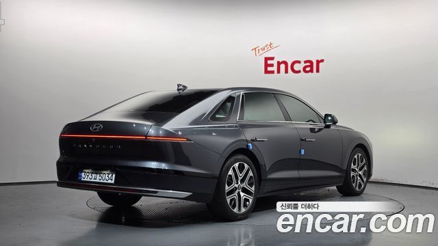 Hyundai Grandeur 2023 — photo 2
