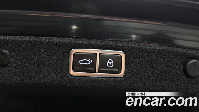 Hyundai Grandeur 2023 — photo 18