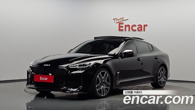 Kia Stinger 2022 — photo 1