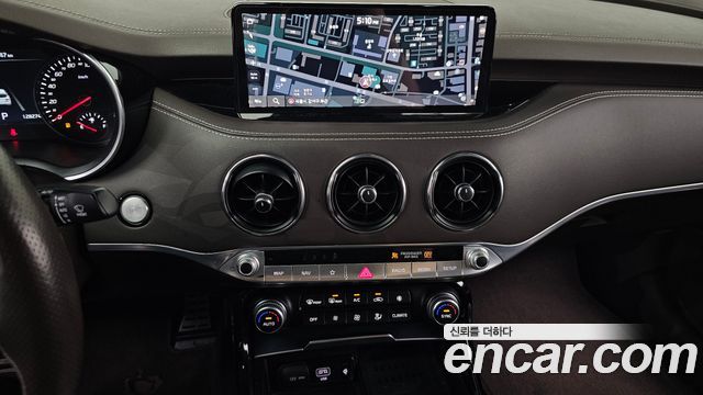 Kia Stinger 2022 — photo 20