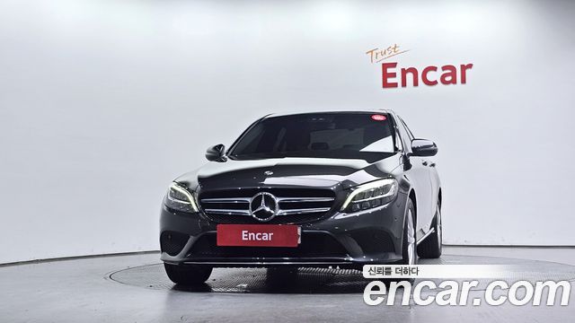 Mercedes-Benz C-Class 2020 — photo 3