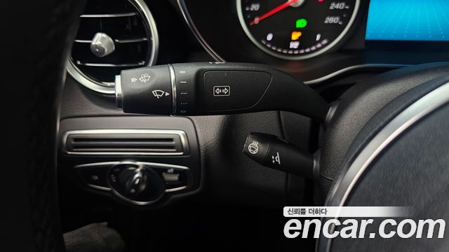 Mercedes-Benz C-Class 2020 — photo 20