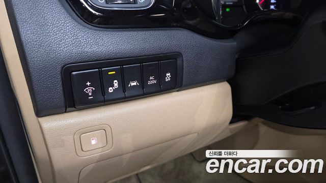 Kia Canival 2020 — photo 14