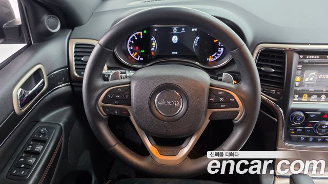 Jeep Cherokee 2016 — photo 13