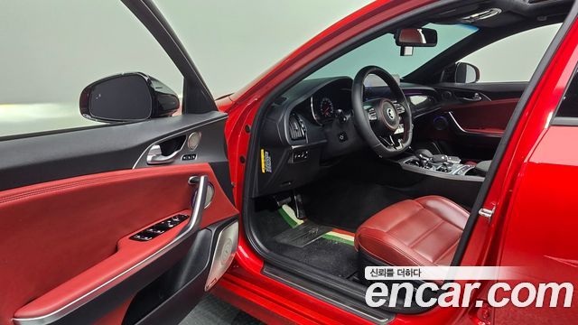 Kia Stinger 2020 — photo 10