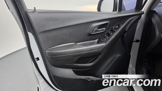 Chevrolet Korea Trax 2019 — photo 14
