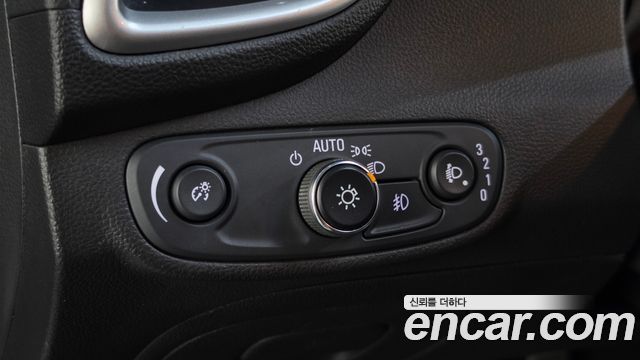 Chevrolet Korea Trax 2019 — photo 28