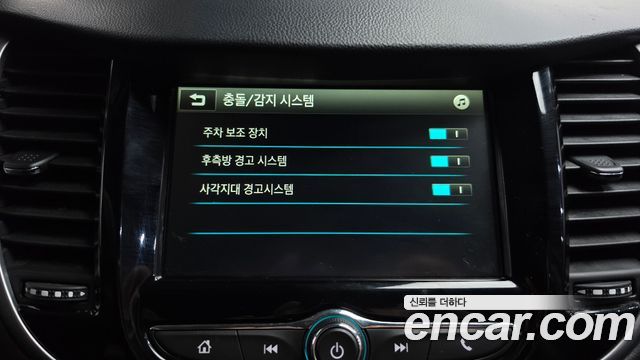 Chevrolet Korea Trax 2019 — photo 32