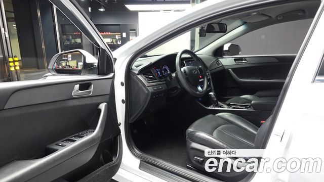 Hyundai Sonata 2020 — photo 13