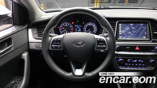Hyundai Sonata 2020 — photo 19