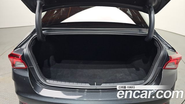 Kia K5 2021 — photo 20