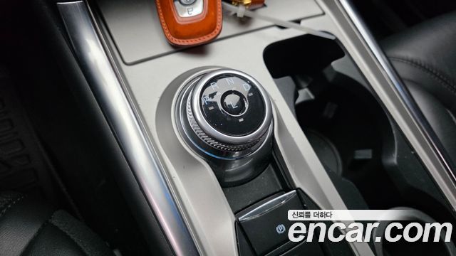 Ford Explorer 2022 — photo 12