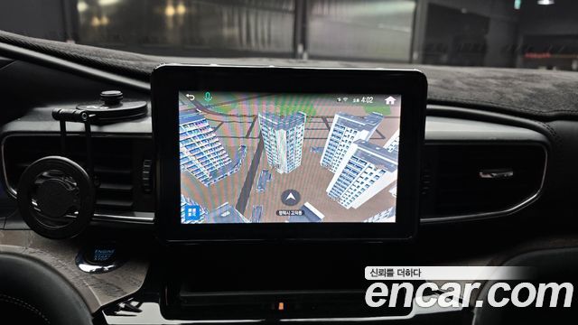 Ford Explorer 2022 — photo 20