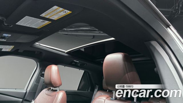 Ford Explorer 2022 — photo 25