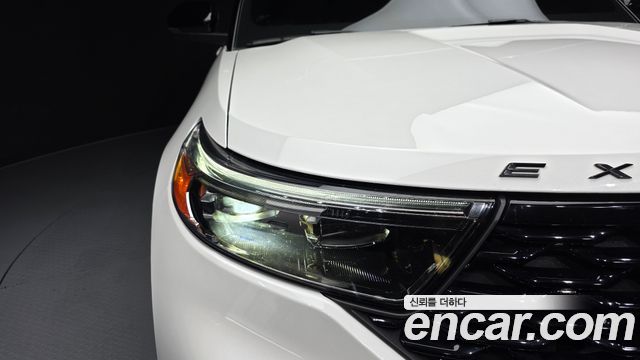 Ford Explorer 2022 — photo 8
