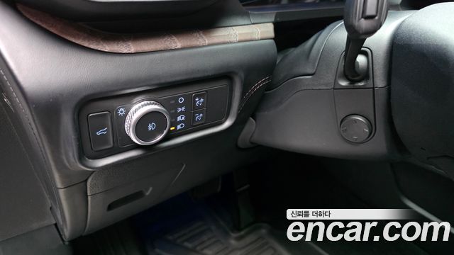 Ford Explorer 2022 — photo 30