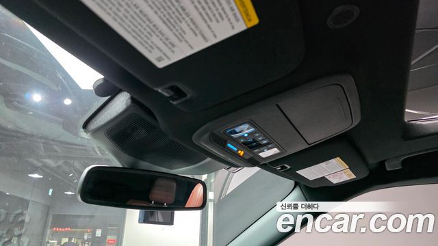 Ford Explorer 2022 — photo 34
