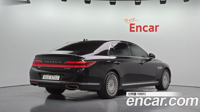 Genesis G90 2019 — photo 2