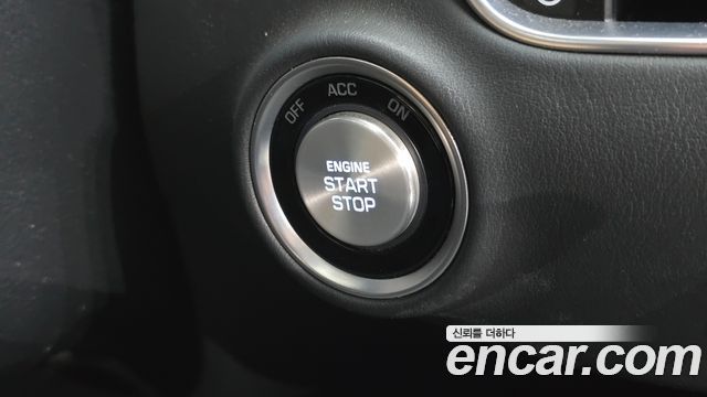 Genesis G90 2019 — photo 19