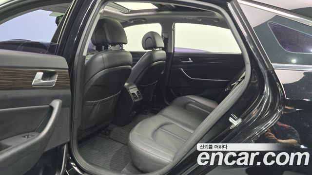 Hyundai Sonata 2015 — photo 11