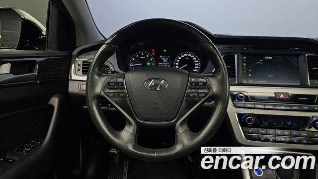 Hyundai Sonata 2015 — photo 12