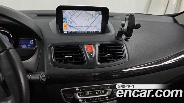 Renault Korea SM3 2015 — photo 14