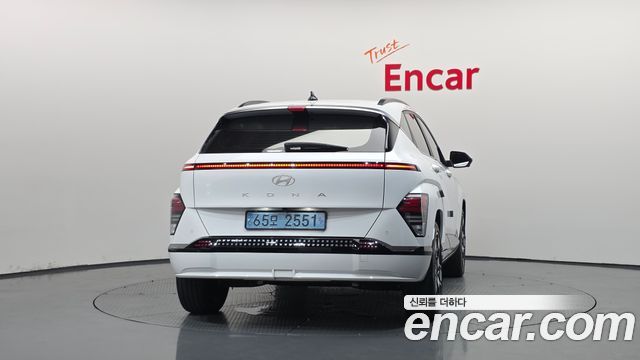 Hyundai Kona 2023 — photo 4