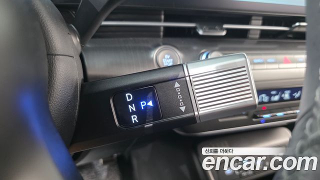 Hyundai Kona 2023 — photo 12