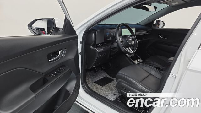 Hyundai Kona 2023 — photo 13