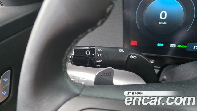 Hyundai Kona 2023 — photo 29