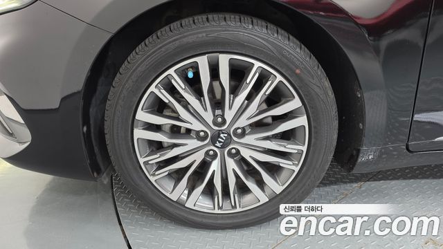 Kia K7 2020 — photo 5