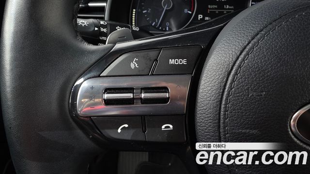 Kia K7 2020 — photo 22