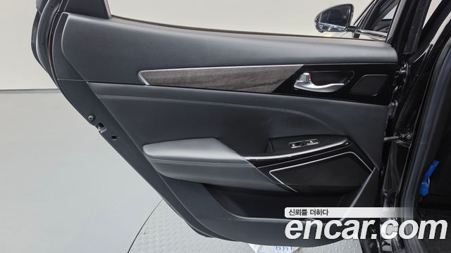 Kia K7 2020 — photo 15