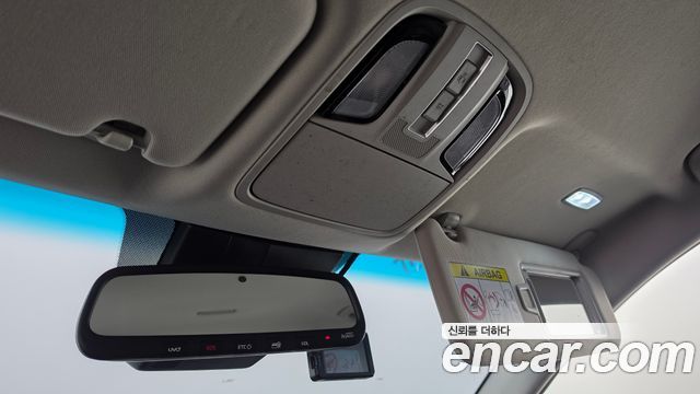 Kia K7 2020 — photo 27