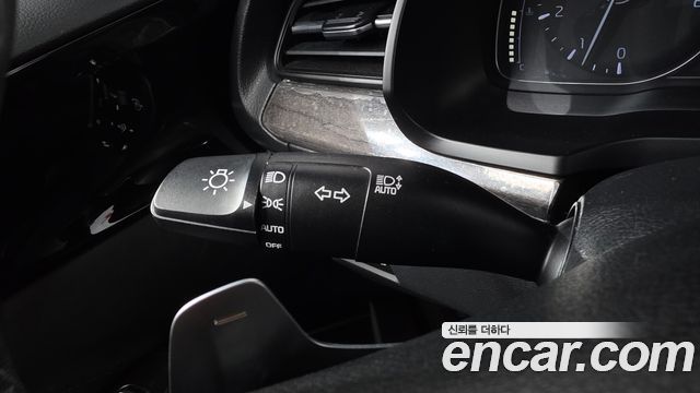 Kia K7 2020 — photo 39
