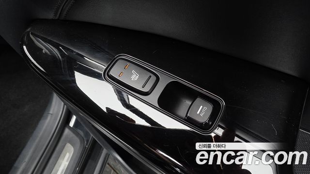 Kia K7 2020 — photo 40