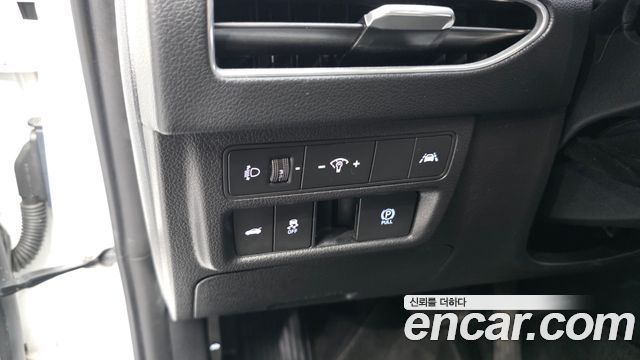 Hyundai Sonata 2020 — photo 17