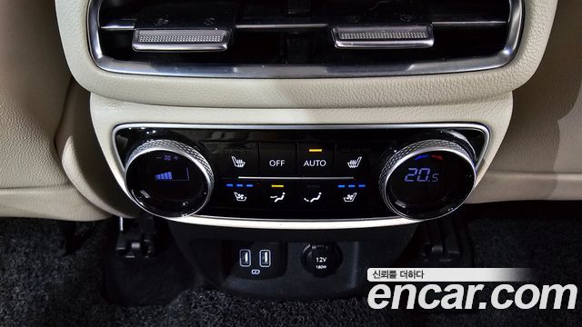Genesis GV80 2021 — photo 18