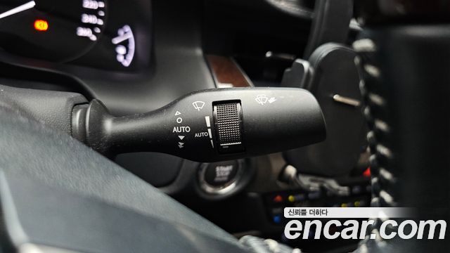 Lexus ES 2013 — photo 18