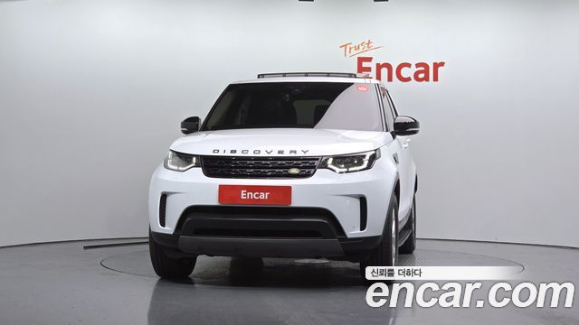 Land Rover Discovery 2018 — photo 3