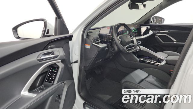 Audi Q5 2025 — photo 13