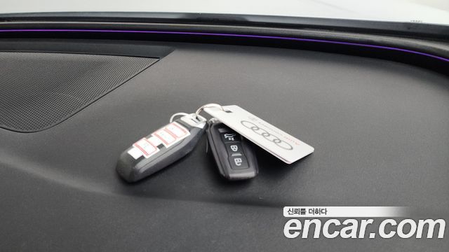 Audi Q5 2025 — photo 21